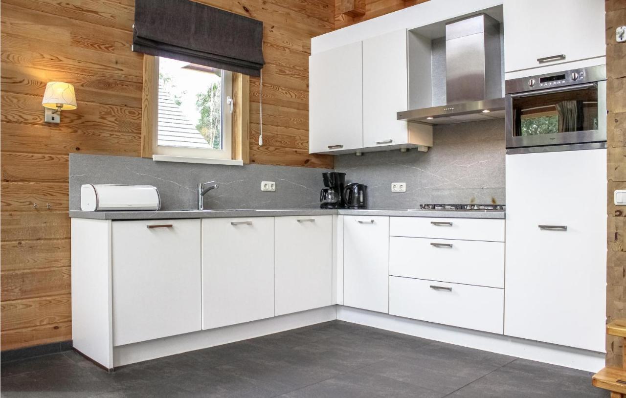 Lovely Home In Heel With Wifi 外观 照片